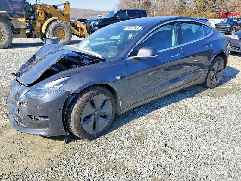 Продажа на аукционе авто 2018 Tesla Model 3, vin: 5YJ3E1EB0JF066047, номер лота: 74988495