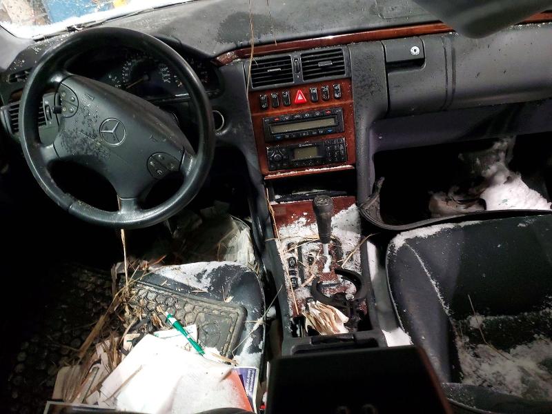 Продажа на аукционе авто 2000 Mercedes-benz E, vin: WDBJF83J7YX040423, номер лота: 96482695