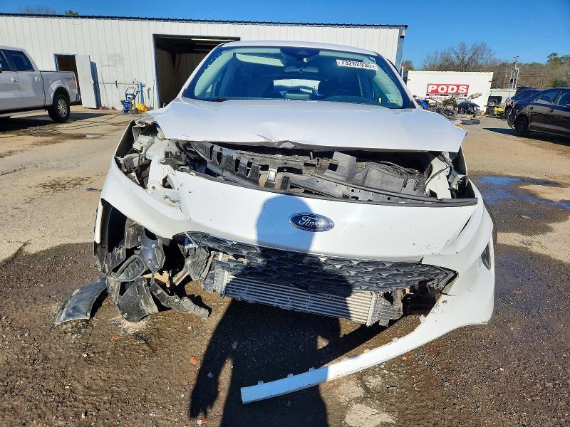 2022 Ford Escape მანქანა იყიდება აუქციონზე, vin: 1FMCU0G64NUA81849, აუქციონის ნომერი: 73262935