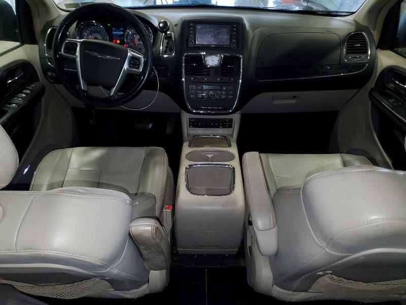 99486635 :رقم المزاد ، 2A4RR6DG0BR780382 vin ، 2011 Chrysler Town & Country مزاد بيع