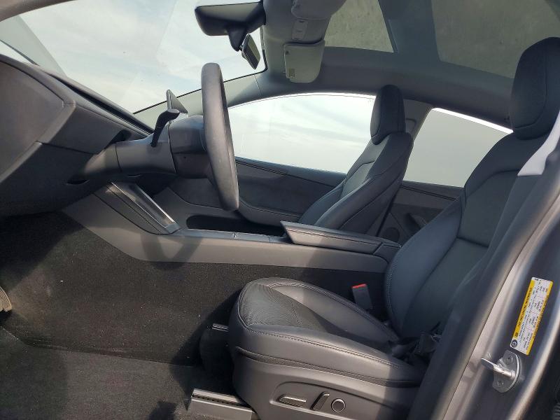 Продажа на аукционе авто 2026 Tesla Model Y, vin: 7SAYGDED6TF401868, номер лота: 74020365