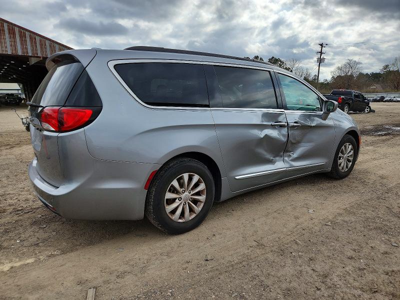 99143155 :رقم المزاد ، 2C4RC1BG9HR517507 vin ، 2017 Chrysler Pacifica مزاد بيع