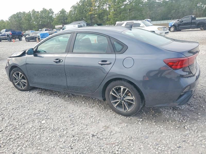 2023 Kia Forte მანქანა იყიდება აუქციონზე, vin: 3KPF24AD6PE572060, აუქციონის ნომერი: 97952385