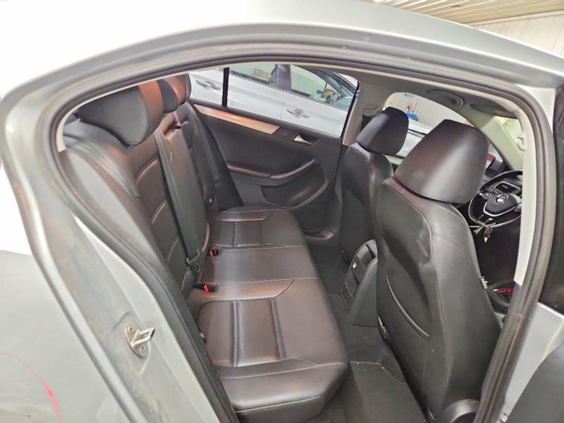 Продажа на аукционе авто 2015 Volkswagen Jetta, vin: 3VWD17AJ4FM309925, номер лота: 74420295