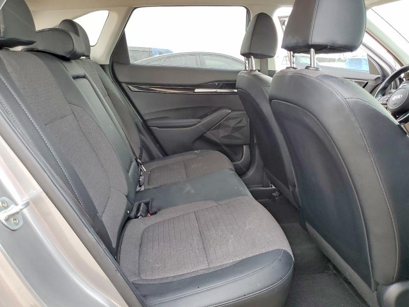 Продажа на аукционе авто 2021 Kia Seltos S, vin: KNDEU2AA1M7173777, номер лота: 72250435
