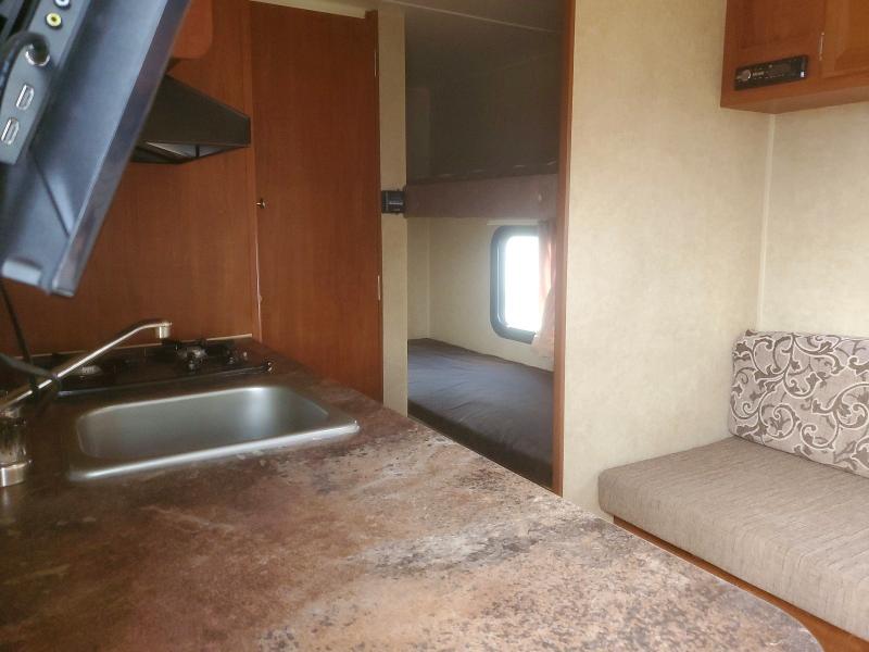 Продаж на аукціоні авто 2014 Jayco Jay Jay Flight, vin: 1UJBJ0AJ8E17E0356, номер лоту: 99547775