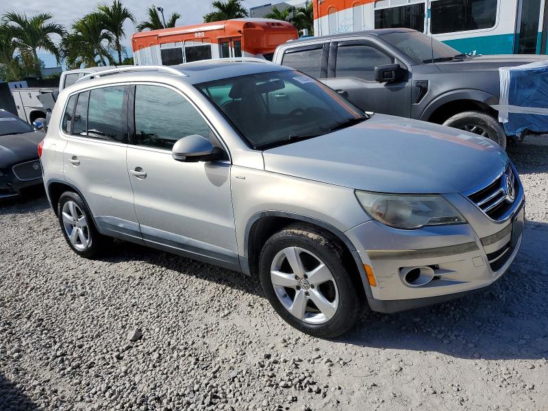 75220445 :رقم المزاد ، WVGBV7AX9AW521775 vin ، 2010 Volkswagen Tiguan Se مزاد بيع