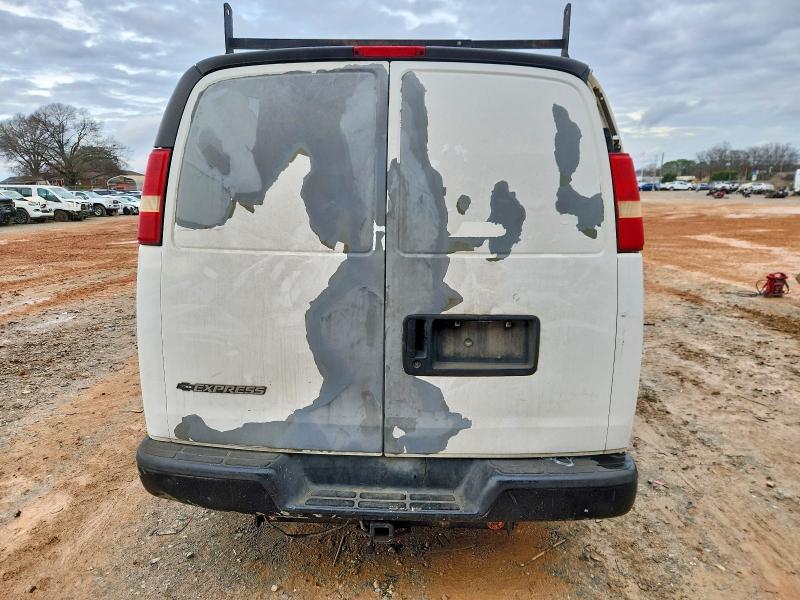 99654165 :رقم المزاد ، 1GCHG39U951239781 vin ، 2005 Chevrolet Express G3500 مزاد بيع
