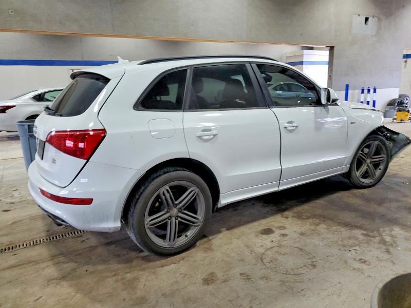 2012 Audi Q5 მანქანა იყიდება აუქციონზე, vin: WA1DKAFP7CA105052, აუქციონის ნომერი: 99331155