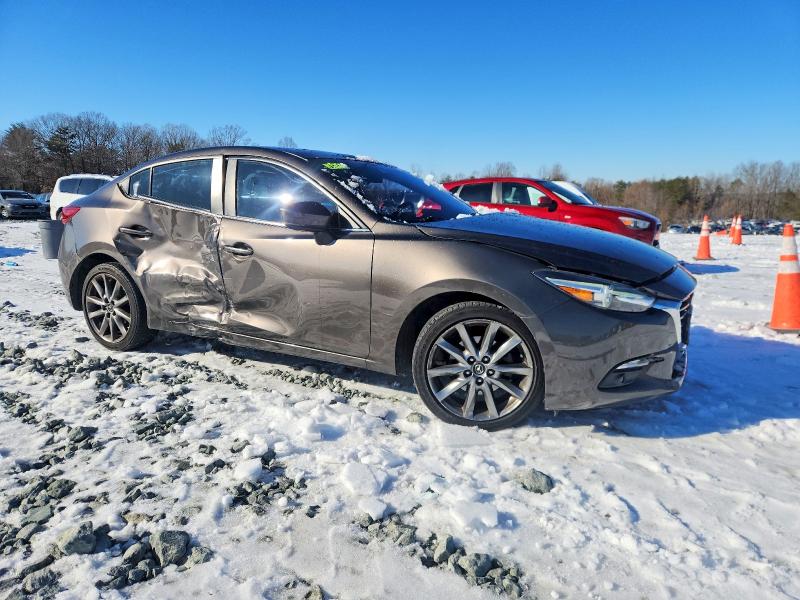 2018 Mazda 3 მანქანა იყიდება აუქციონზე, vin: 3MZBN1W37JM181580, აუქციონის ნომერი: 75043895