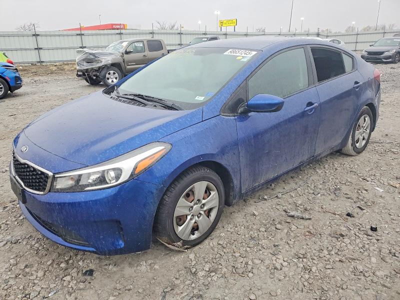 2017 Kia Forte მანქანა იყიდება აუქციონზე, vin: 3KPFK4A7XHE161076, აუქციონის ნომერი: 98651245