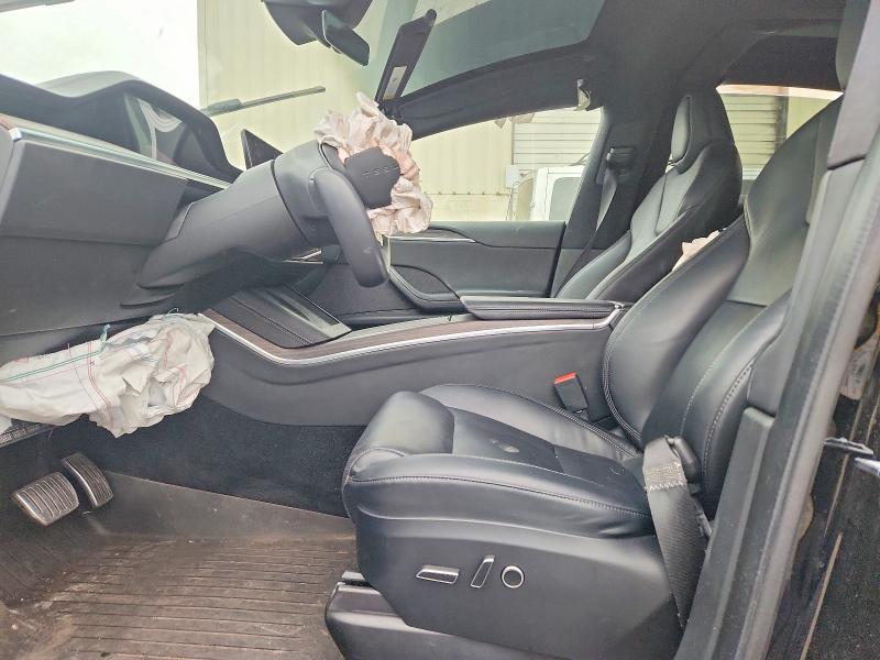 Продажа на аукционе авто 2022 Tesla Model X, vin: 7SAXCBE52NF362221, номер лота: 74126145