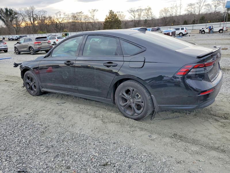 Продаж на аукціоні авто 2025 Honda Accord, vin: 1HGCY1F41SA013666, номер лоту: 72954315