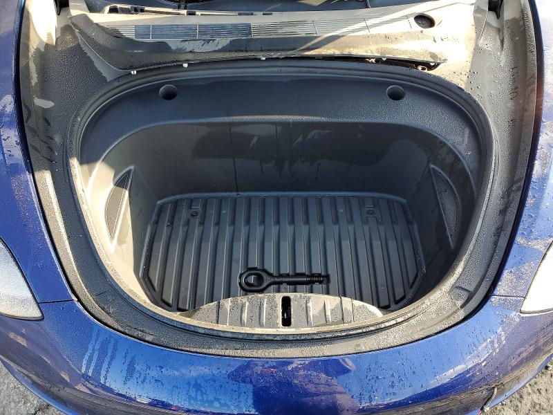 Продажа на аукционе авто 2022 Tesla Model 3, vin: 5YJ3E1EA7NF359828, номер лота: 99782935