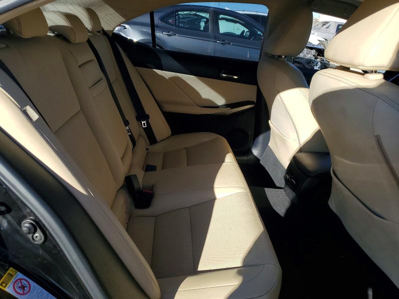 99648955 :رقم المزاد ، JTHCM1D27G5002178 vin ، 2016 Lexus Is مزاد بيع