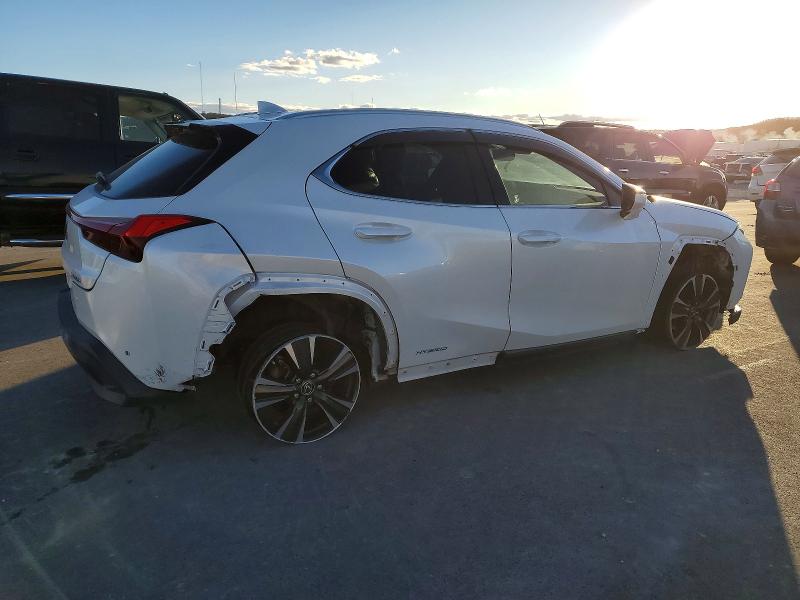 2019 Lexus Ux მანქანა იყიდება აუქციონზე, vin: JTHU9JBH5K2016135, აუქციონის ნომერი: 97402645