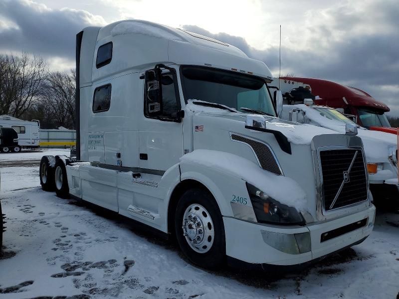 2017 Volvo Vnl მანქანა იყიდება აუქციონზე, vin: 4V4NC9EH0HN982194, აუქციონის ნომერი: 98573395
