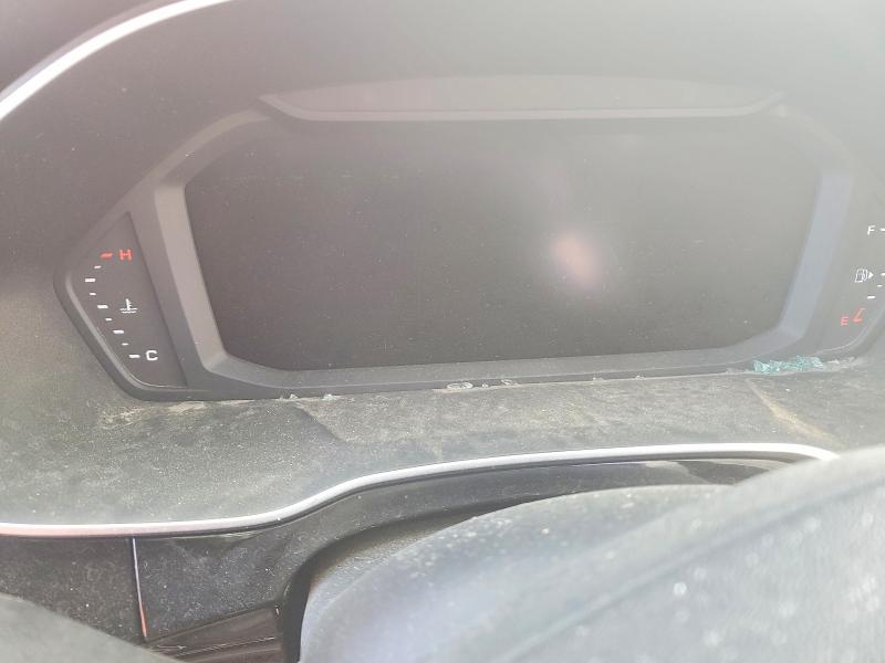 98405775 :رقم المزاد ، WA1DECF3XP1043815 vin ، 2023 Audi Q3 مزاد بيع