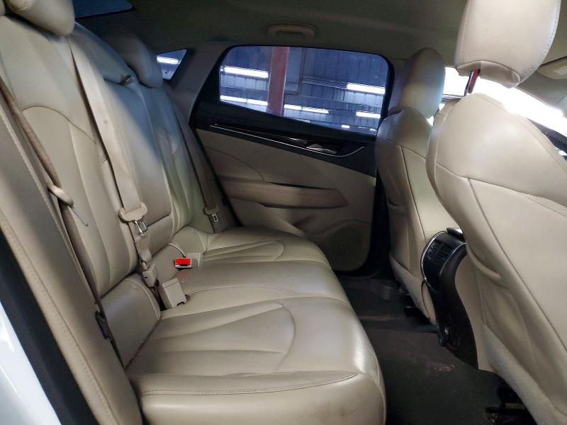 75083445 :رقم المزاد ، 1G4ZN5SSXHU135605 vin ، 2017 Buick Lacrosse مزاد بيع