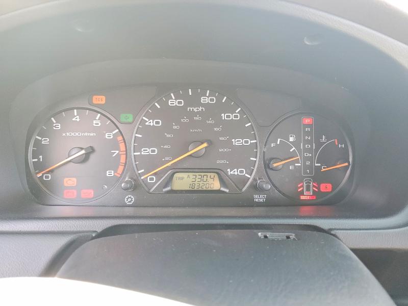 97547585 :رقم المزاد ، 5FNRL18894B119588 vin ، 2004 Honda Odyssey مزاد بيع