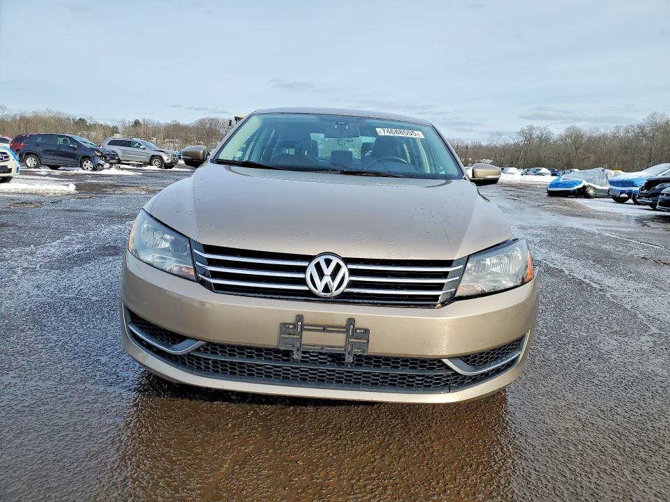 Продаж на аукціоні авто 2015 Volkswagen Passat, vin: 1VWAT7A3XFC013811, номер лоту: 74688555