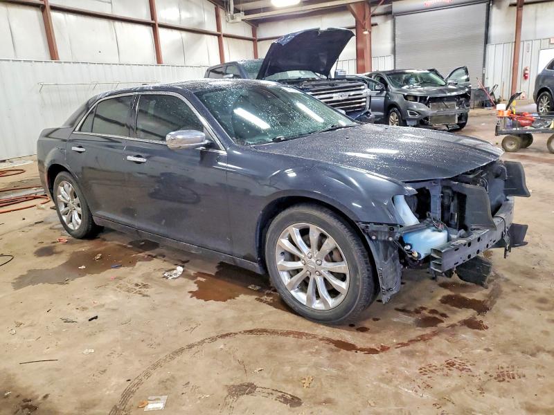 Продажа на аукционе авто 2017 Chrysler 300c, vin: 2C3CCAKG0HH586912, номер лота: 99174015