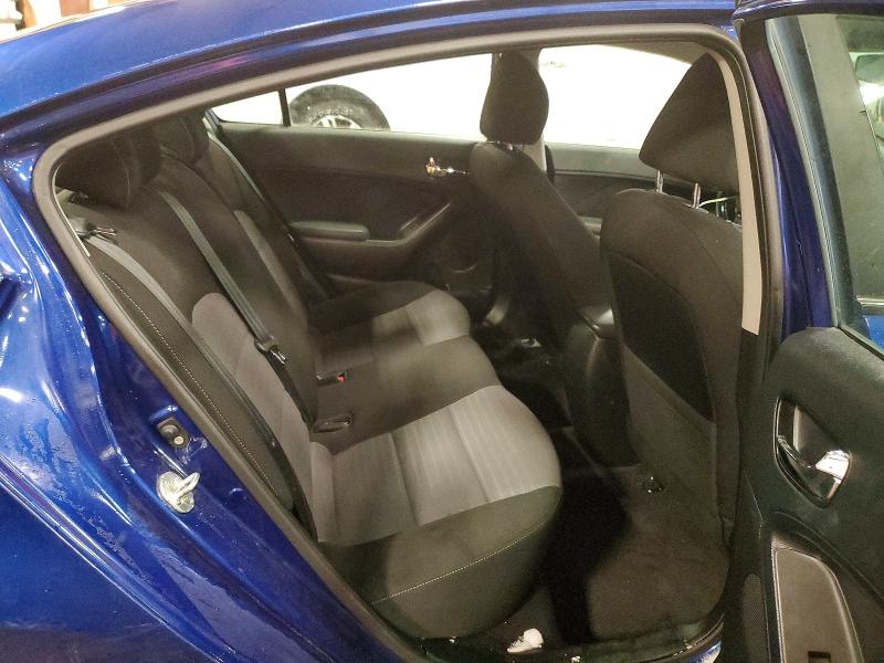 2018 Kia Forte მანქანა იყიდება აუქციონზე, vin: 3KPFL4A71JE174267, აუქციონის ნომერი: 98776845