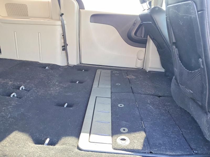 2014 Chrysler Town & Country მანქანა იყიდება აუქციონზე, vin: 2C4RC1BG0ER208746, აუქციონის ნომერი: 98459645