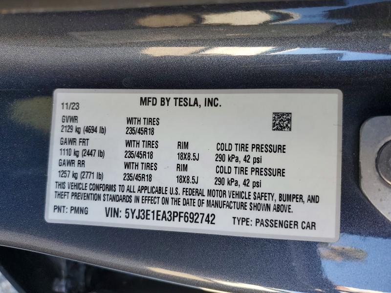 Продаж на аукціоні авто 2023 Tesla Model 3, vin: 5YJ3E1EA3PF692742, номер лоту: 72183405