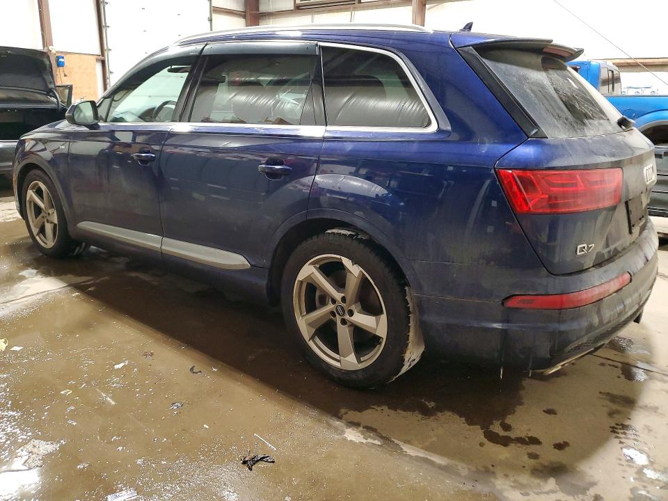 Продажа на аукционе авто 2018 Audi Q7, vin: WA1WAAF75JD040922, номер лота: 74114755
