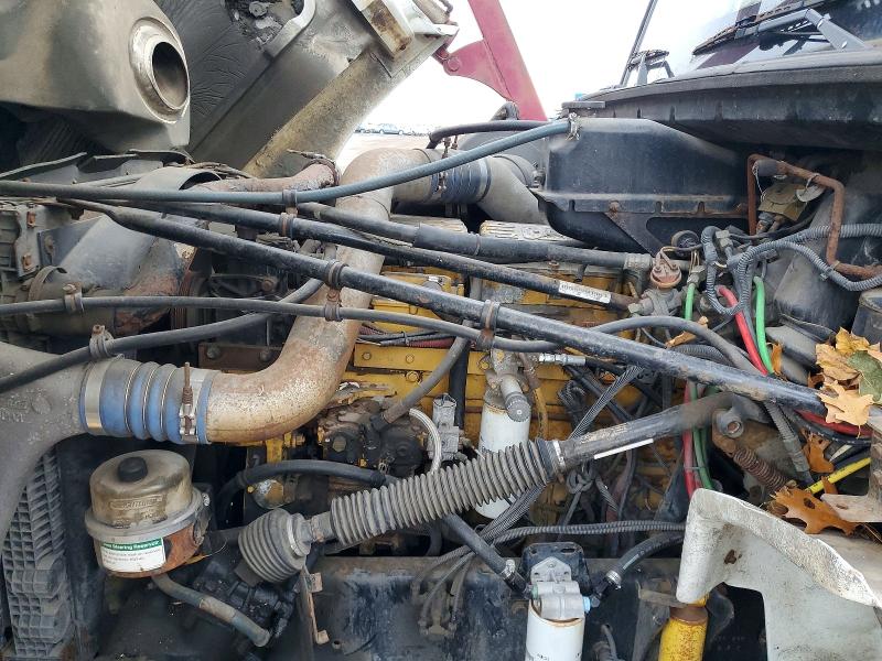 2001 Freightliner Trac/trail მანქანა იყიდება აუქციონზე, vin: 1FVHBGAS71HH26115, აუქციონის ნომერი: 74419235