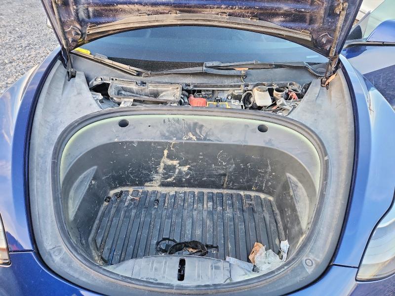 73628045 :رقم المزاد ، 5YJ3E1EB2NF113584 vin ، 2022 Tesla Model 3 مزاد بيع