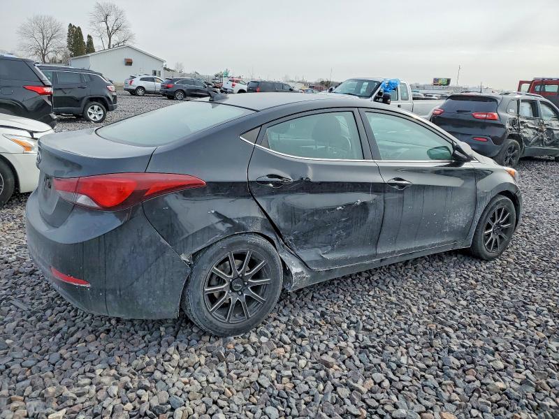 Продажа на аукционе авто 2016 Hyundai Elantra, vin: 5NPDH4AE4GH762997, номер лота: 74163855