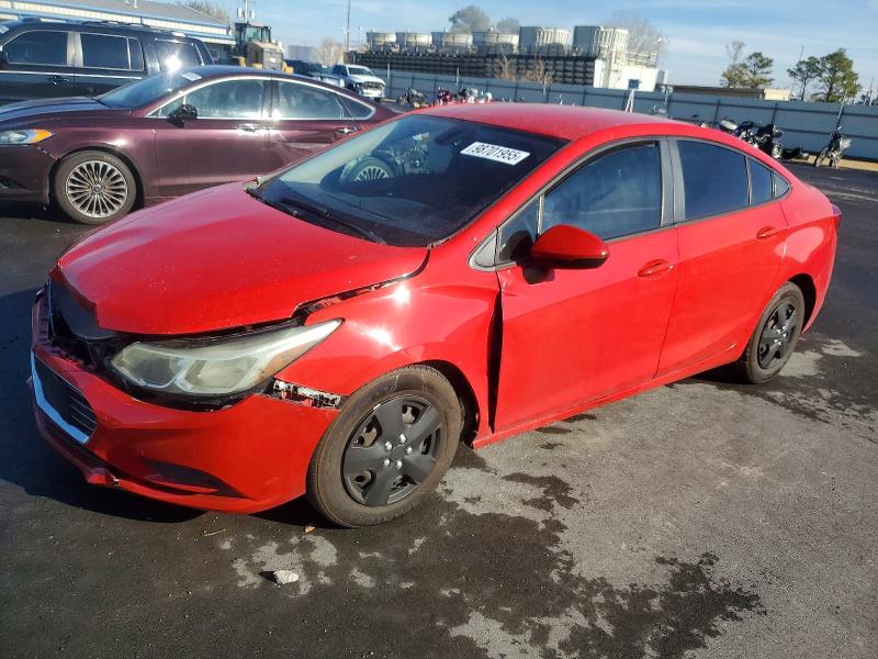 98701955 :رقم المزاد ، 1G1BC5SM6J7139452 vin ، 2018 Chevrolet Cruze مزاد بيع
