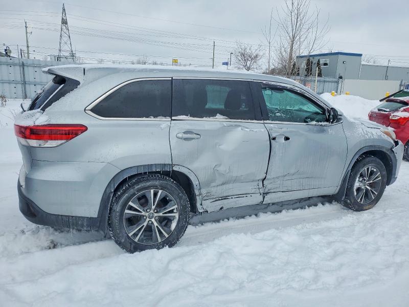 73836505 :رقم المزاد ، 5TDBZRFH6HS484488 vin ، 2017 Toyota Highlander مزاد بيع