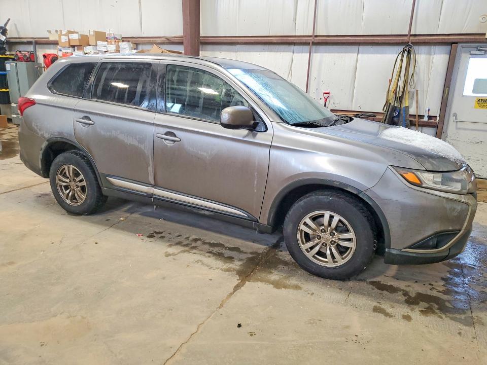 74865705 :رقم المزاد ، JA4AZ2A34KZ610426 vin ، 2019 Mitsubishi Outlander مزاد بيع