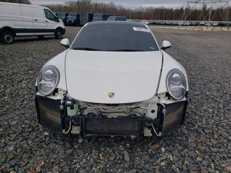 73391725 :رقم المزاد ، WP0AD2A92FS166227 vin ، 2015 Porsche 911 Turbo مزاد بيع