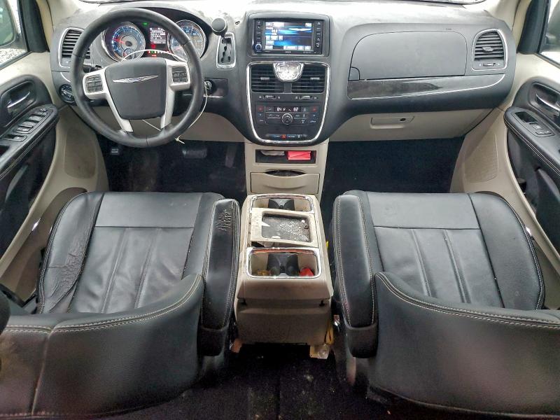 2016 Chrysler Town & Country მანქანა იყიდება აუქციონზე, vin: 2C4RC1BGXGR191456, აუქციონის ნომერი: 99287205