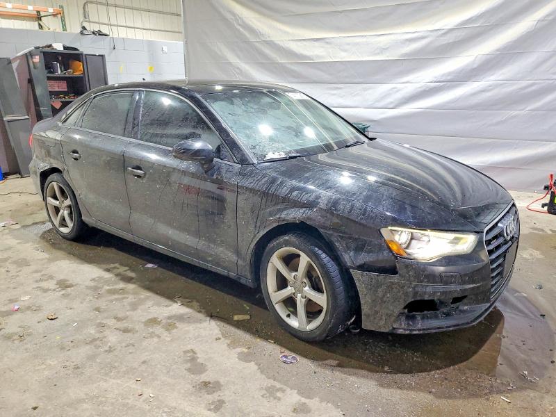 74110215 :رقم المزاد ، WAUBFGFFXF1070505 vin ، 2015 Audi A3 مزاد بيع