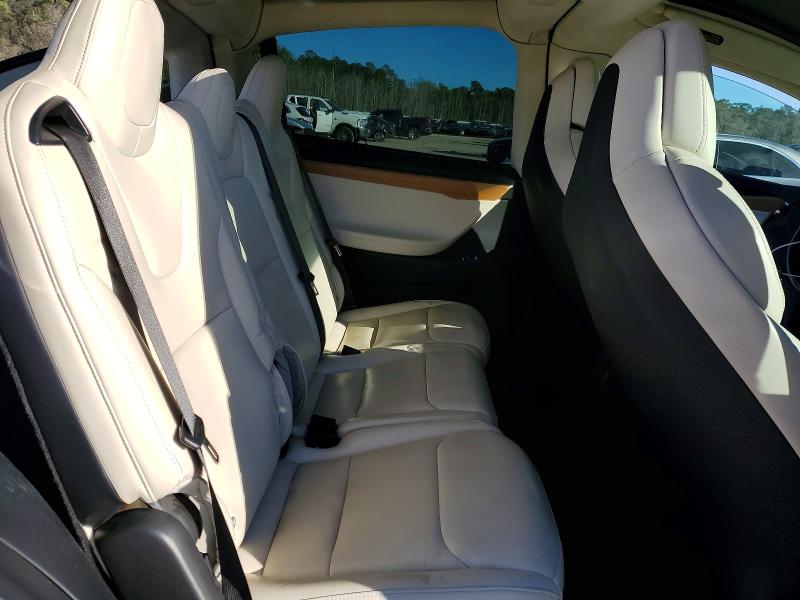 2019 Tesla Model X მანქანა იყიდება აუქციონზე, vin: 5YJXCDE24KF183804, აუქციონის ნომერი: 74330925