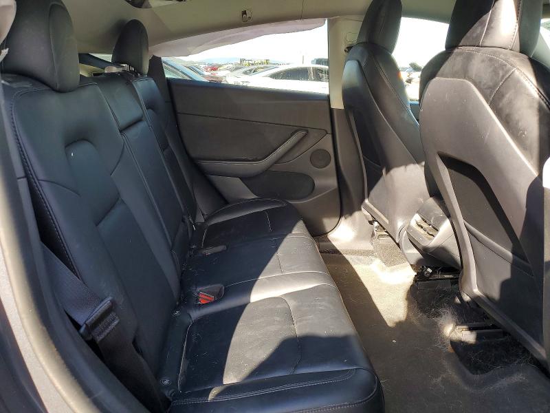 75090825 :رقم المزاد ، 7SAYGDEF8NF511504 vin ، 2022 Tesla Model Y مزاد بيع