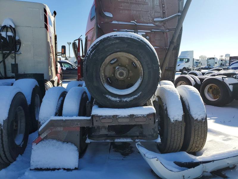 2015 Volvo Vnl მანქანა იყიდება აუქციონზე, vin: 4V4NC9TJ5FN917392, აუქციონის ნომერი: 74793155