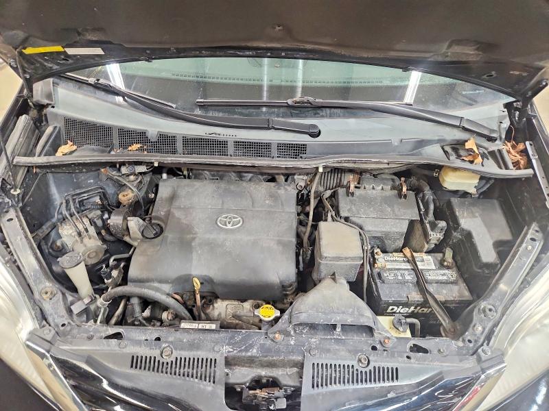 74405555 :رقم المزاد ، 5TDJK3DC3FS119364 vin ، 2015 Toyota Sienna Le مزاد بيع