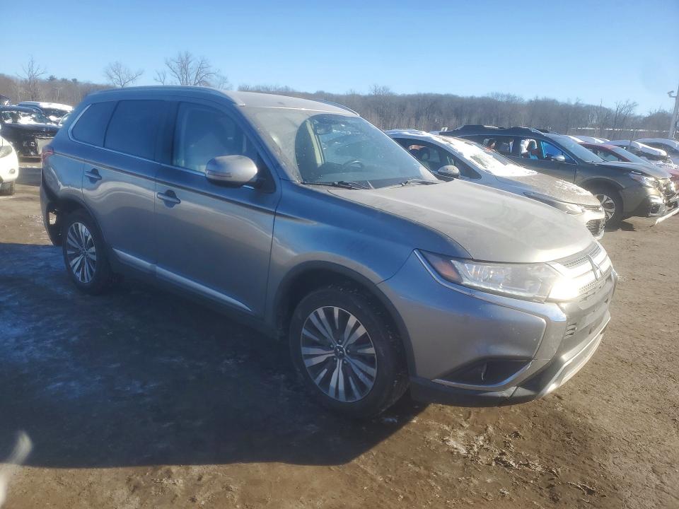 Продаж на аукціоні авто 2019 Mitsubishi Outlander, vin: JA4AZ3A37KZ026933, номер лоту: 74338905