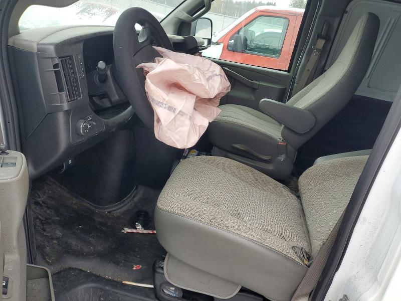 Продажа на аукционе авто 2024 Chevrolet Express G2, vin: 1GCWGAFP7R1268812, номер лота: 98216935