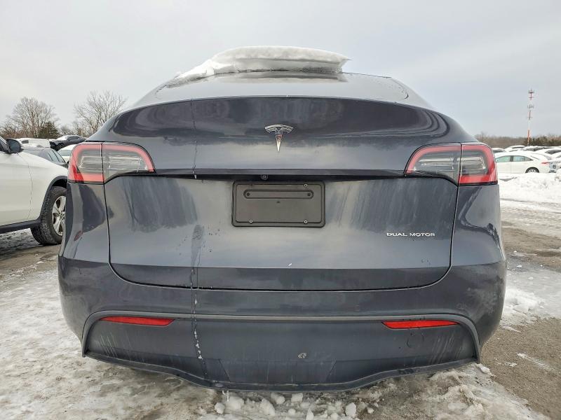 74821045 :رقم المزاد ، 5YJYGDEE8MF085123 vin ، 2021 Tesla Model Y مزاد بيع