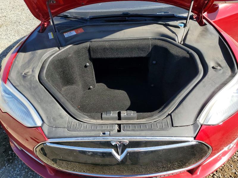 Продаж на аукціоні авто 2014 Tesla Model S, vin: 5YJSA1H13EFP48579, номер лоту: 75267215