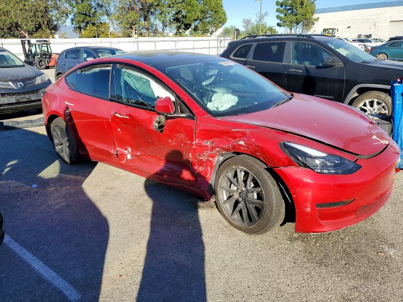 72690715 :رقم المزاد ، 5YJ3E1EA2NF362443 vin ، 2022 Tesla Model 3 مزاد بيع