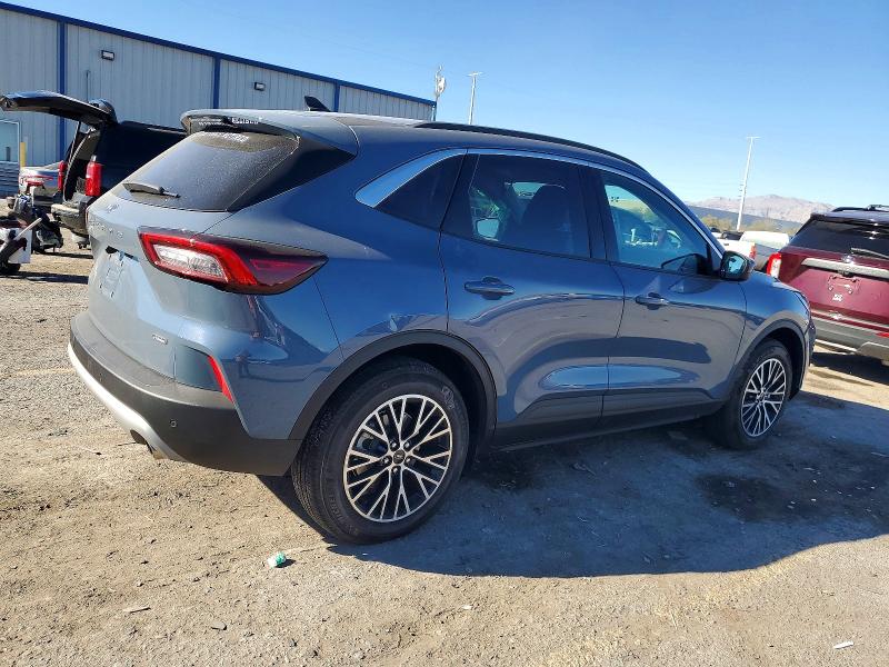 73669605 :رقم المزاد ، 1FMCU0E11PUB34811 vin ، 2023 Ford Escape مزاد بيع