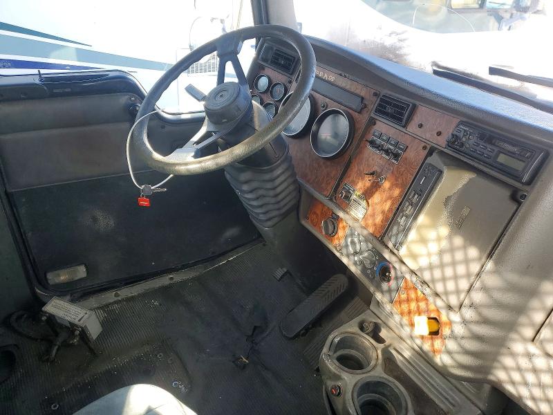 2003 Kenworth Construction მანქანა იყიდება აუქციონზე, vin: 2NKMHZ7XX3M385140, აუქციონის ნომერი: 73656595